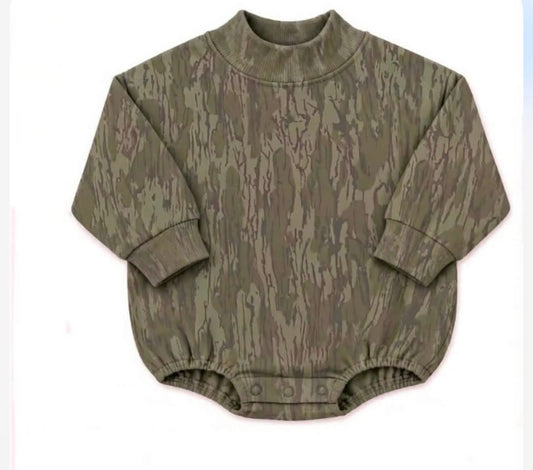 *Pre Order* Camo Mock Neck BUBBLE closing 7/28